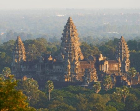 Laem Chabang Cruise Port to Angkor Wat and Back Tour 2d1n